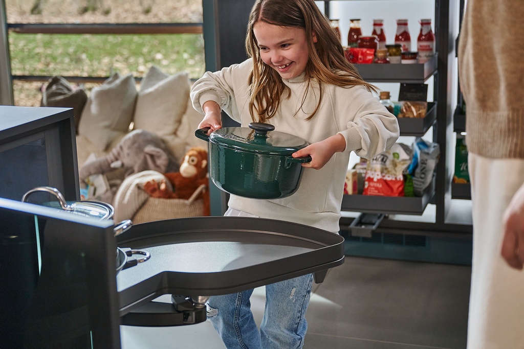 LEMANS ANTHRACITE CORNER TRAY -KESSEBOHMER